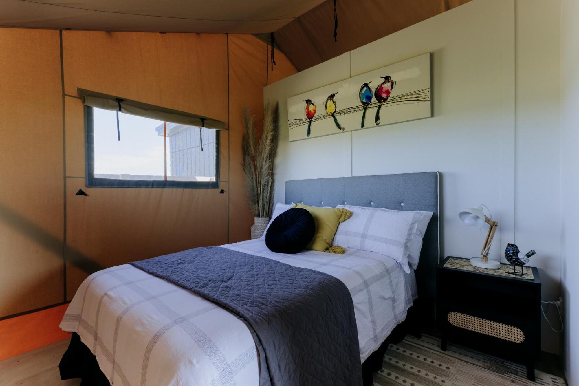 Villas & Vines Glamping Хейстингс Экстерьер фото