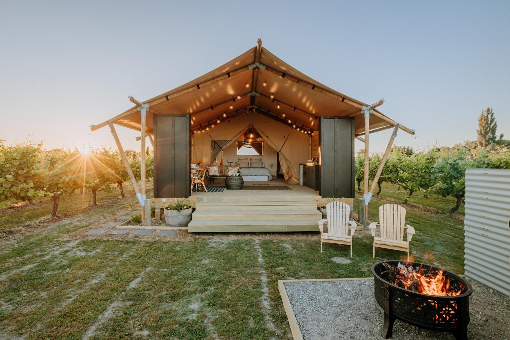 Villas & Vines Glamping Хейстингс Экстерьер фото